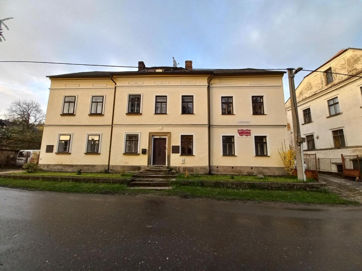 Penzionek U Frantiska Marenice Exterior photo